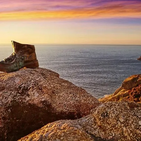 Casa Clara, En El Centro Del Pueblo, Con Vistas Al Mar *