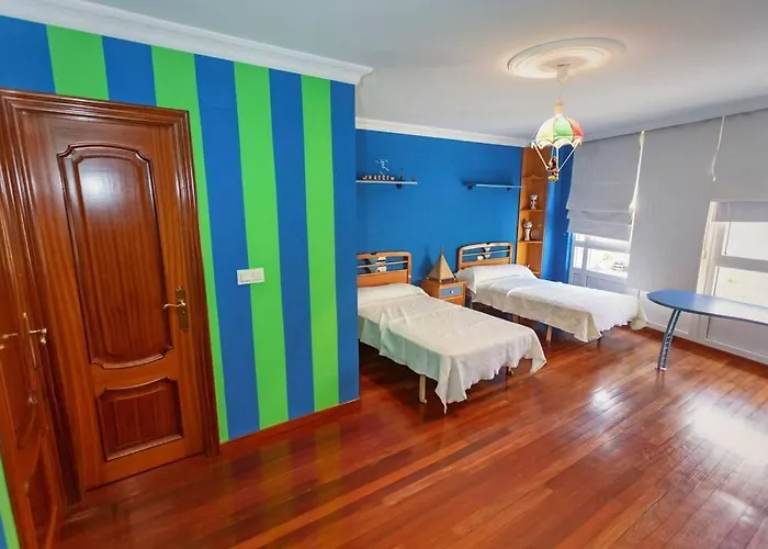 Casa Clara En El Centro Del Pueblo * Corcubion